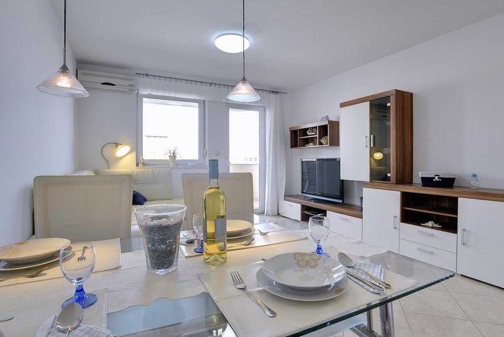 Apartment Frlan Ližnjan Екстериор снимка