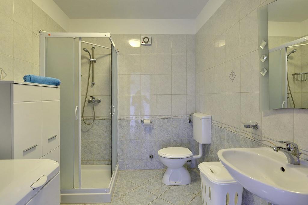 Apartment Frlan Ližnjan Екстериор снимка